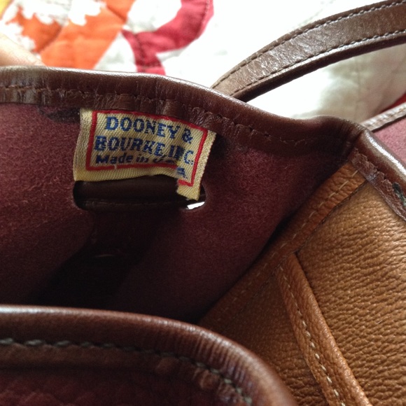 🔴SOLD🔴 Vintage Dooney & Bourke mini pouch - Picture 6 of 8